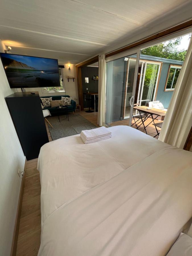 Superbe Cabane Jacuzzi Jardin Clim Wifi Parking Meyreuil Bagian luar foto